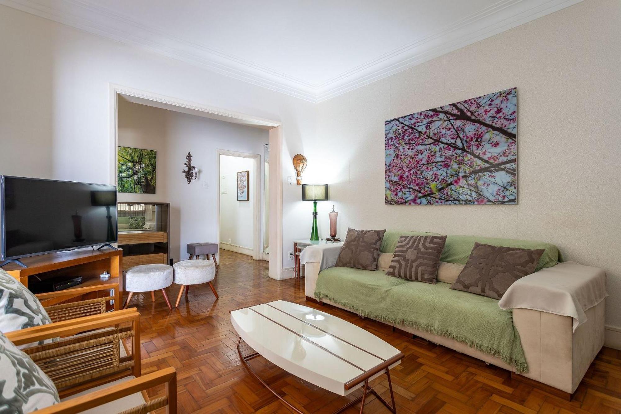 Espacoso 3quartos A Passos Da De Ipanema Apartamento